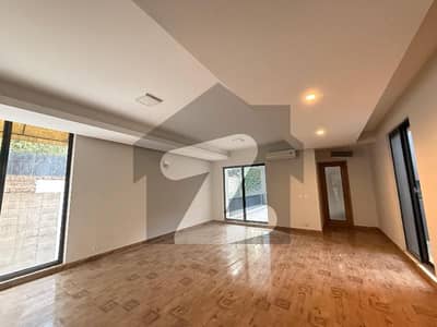 ایف ۔ 7 اسلام آباد میں 6 کمروں کا 1 کنال مکان 14.0 لاکھ میں کرایہ پر دستیاب ہے۔