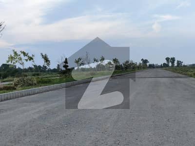 10 Marla Corner Plot Block BB For Sale