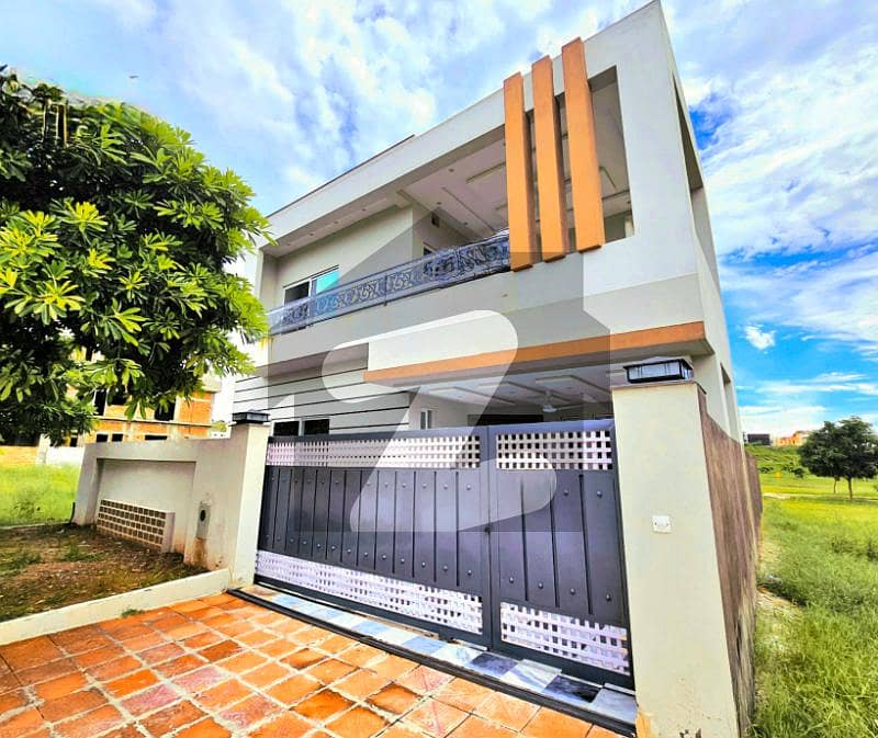 Investor Price 10 Marla Amazing House For Sale in Bahria Phase 8 Investor Price 10 Marla Amazing House For Sale in Bahria Phase 8