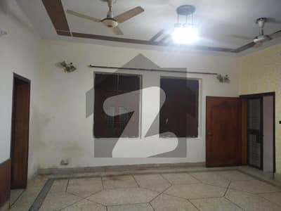 LOWER PORTION AVAILABLE FOR RENT IN MEHRAN BLOCK