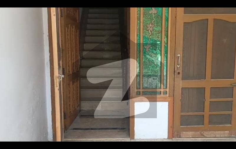 Beautiful Upper Portion Available For Rent Beautiful Upper Portion Available For Rent
