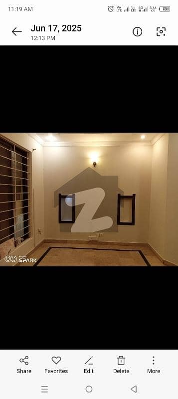 D12 25x40 Upper Portion For Rent