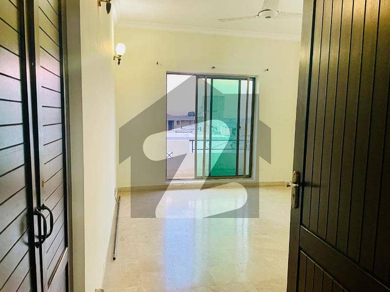 F-11 Luxury 2 Bedroom Unfurnished Apartment For Rent F-11 Luxury 2 Bedroom Unfurnished Apartment For Rent