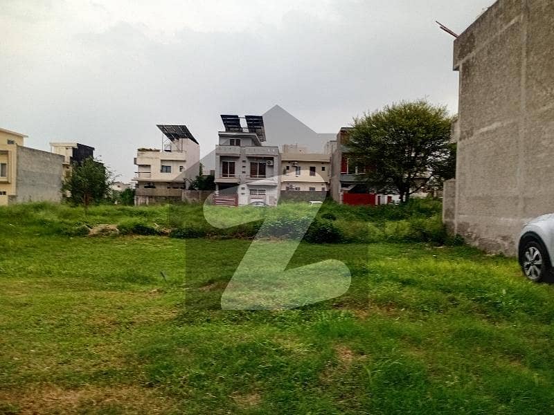 25X40 PLOT FOR SALE D-12/1 25X40 PLOT FOR SALE D-12/1