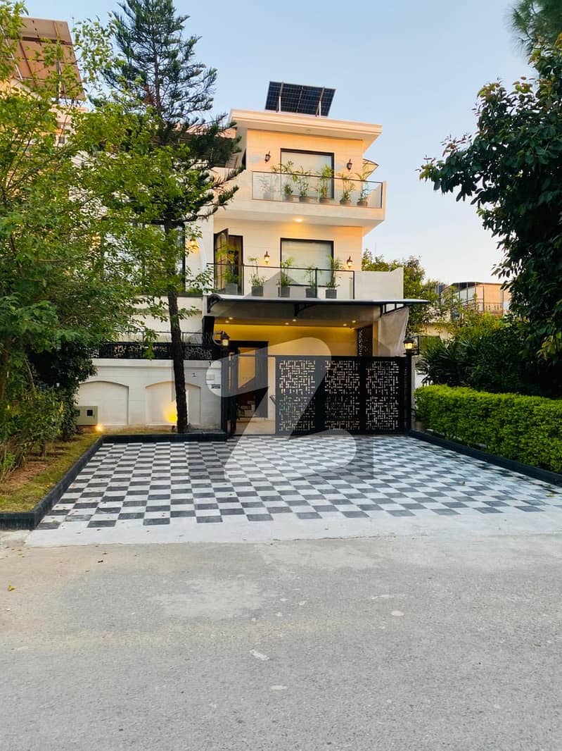 Brand New Compact House For Rent In F-6 Brand New Compact House For Rent In F-6