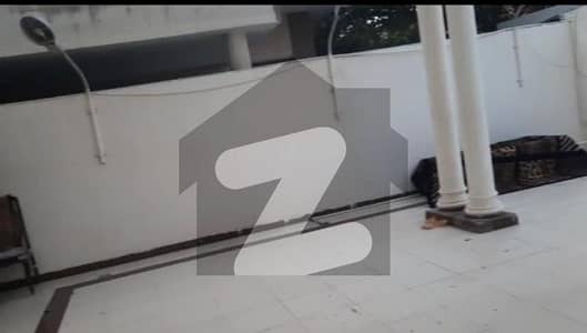 BANGLOW AVILABLE FOR SALE