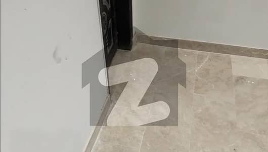 اعظم ٹاؤن کراچی میں 2 کمروں کا 2 مرلہ فلیٹ 60.0 لاکھ میں برائے فروخت۔