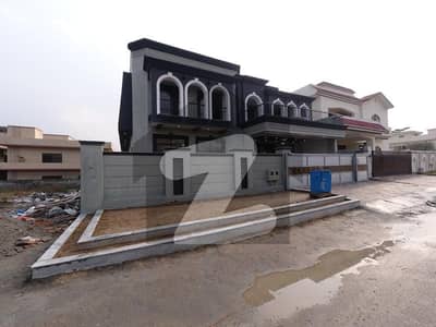 جی ۔ 15 اسلام آباد میں 6 کمروں کا 1 کنال مکان 6.95 کروڑ میں برائے فروخت۔