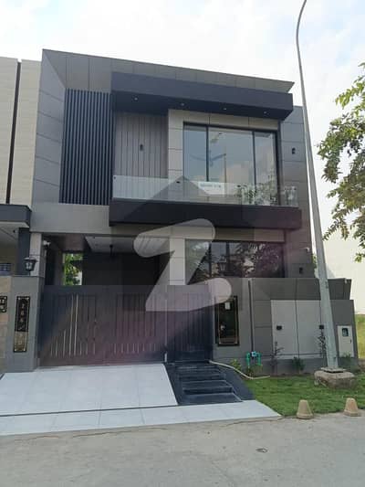 5 Marla 3 Bed Luxury House for Rent in DHA 9 Town Lahore