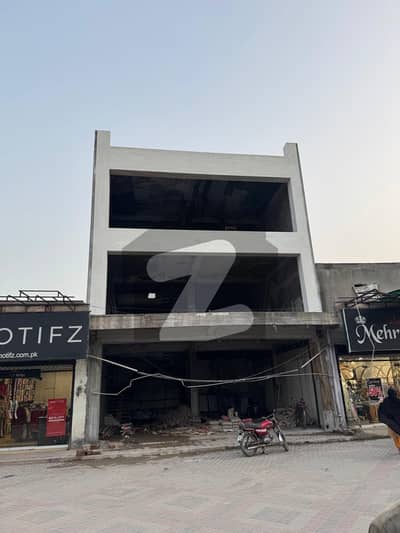 Fazal center 4 marla plaza for rent 3 stories