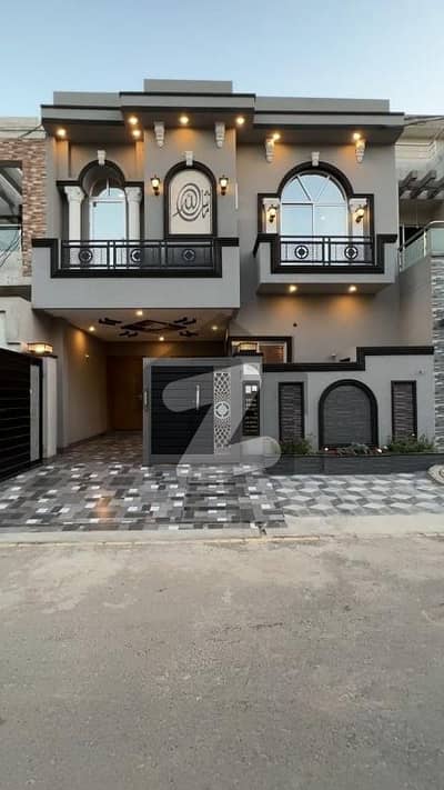 5 Marla Lavish House For rent