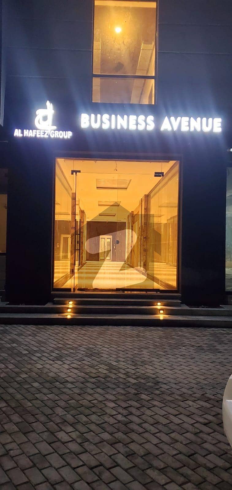 Office For Rent Al Hafeez Avenue Gulberg Lll. Office For Rent Al Hafeez Avenue Gulberg Lll.