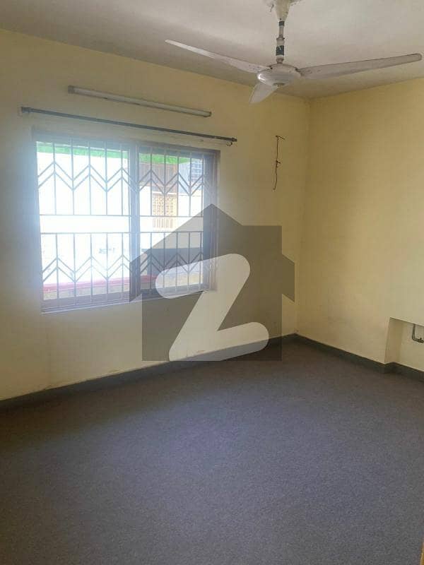 G10/4 Mumty Available For Rent 2 Bedrooms G10/4 Mumty Available For Rent 2 Bedrooms