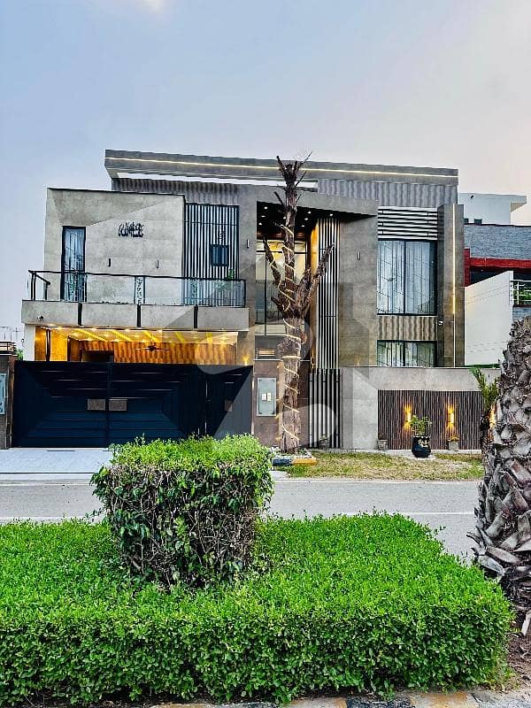 Luxury Full Furnished House in Alrazzaq Royals Sahiwal Luxury Full Furnished House in Alrazzaq Royals Sahiwal