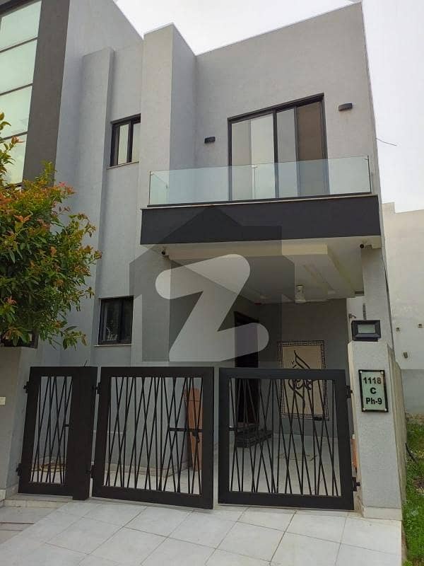 ڈی ۔ 12 اسلام آباد میں 1 کنال رہائشی پلاٹ 13.8 کروڑ میں برائے فروخت۔