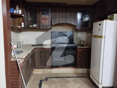 Pakistan Town 5 Marla Portion Available For Rent