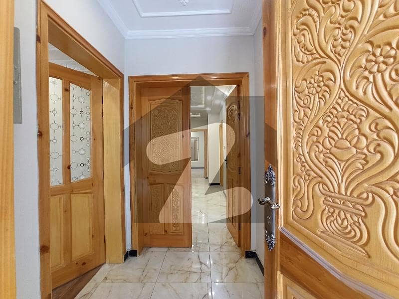 10 Marla New House For Sale 10 Marla New House For Sale