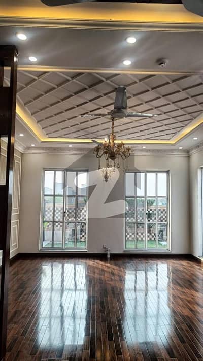 2 Kanal Upper Portion With Basement For Rent In DHA Phase 8 - Ex Park View Separate Entrance