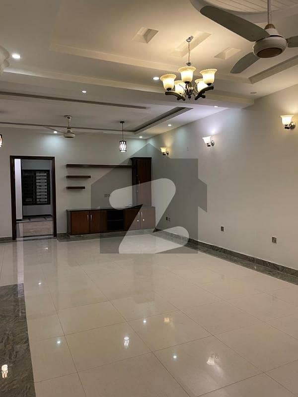 Upper Portion For Rent F /11 /3 Upper Portion For Rent F /11 /3