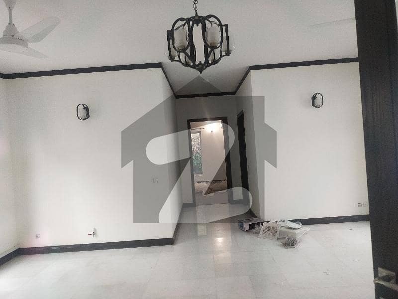 For Rent: Luxurious 6-Bed, 6-Bath For Rent: Luxurious 6-Bed, 6-Bath