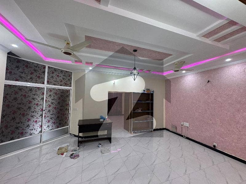 Bahria enclave Ground portion available for Rent Bahria enclave Ground portion available for Rent