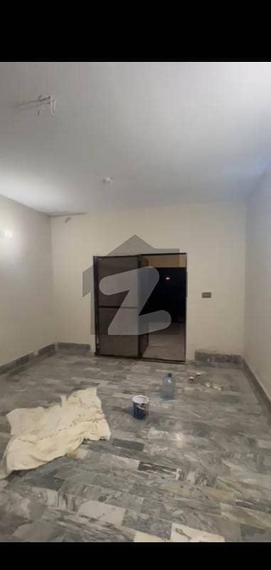 200 Yards One Unit Bungalow for Rent