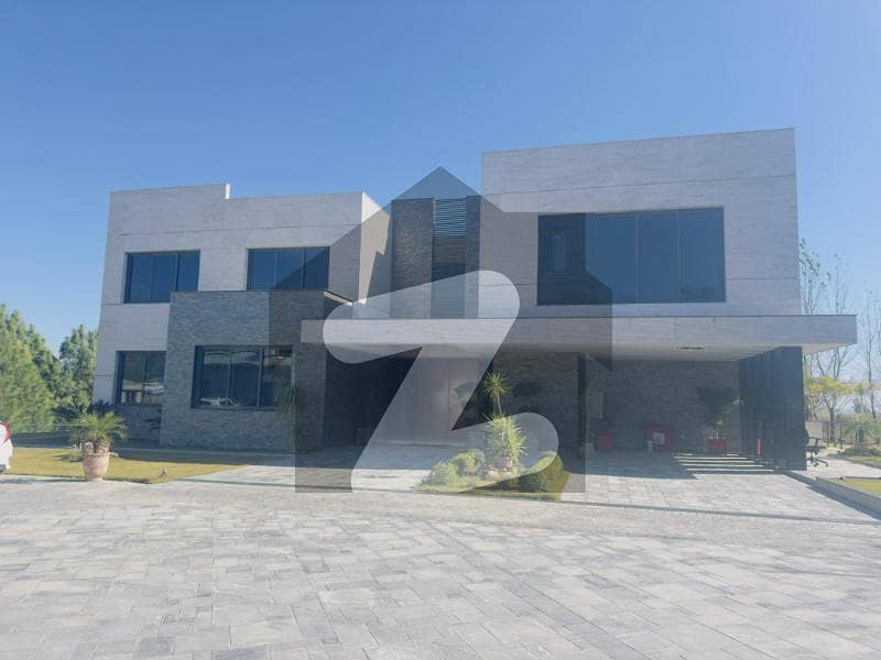 Premium 2 Kanal Plot With Golf Course Views