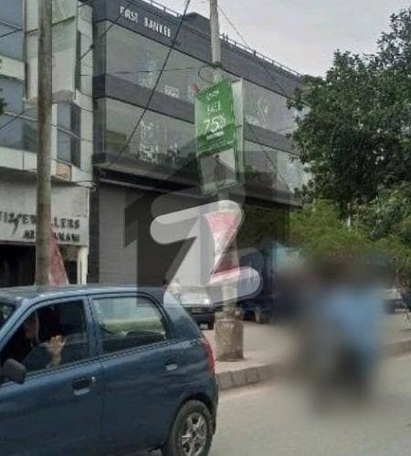 طارق روڈ کراچی میں 1 کمرے کا 1 مرلہ دکان 1.5 لاکھ میں کرایہ پر دستیاب ہے۔