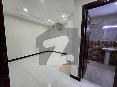 Investor Rate 1 Bedroom Apartment For Sale Business District