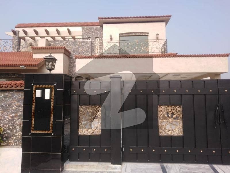 1 Kanal Upper Portion For Rent 1 Kanal Upper Portion For Rent
