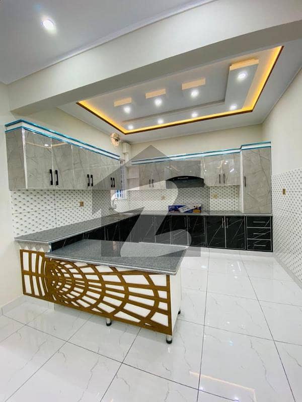 2 BED FLAT FOR SALE ON BEST PRICE 2 BED FLAT FOR SALE ON BEST PRICE