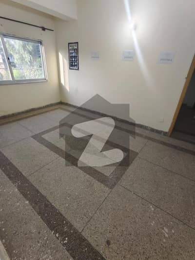 Flat For Rent I-10