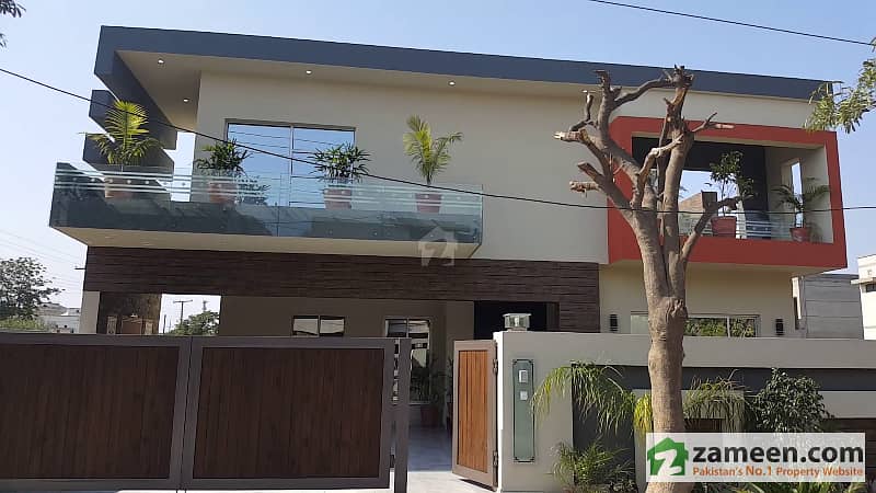 One Kanal Ultra Modern Brand New Double Unit Bungalow Direct Approach From Main Road