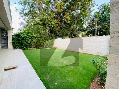 Brand new house with big lawn for foreigners