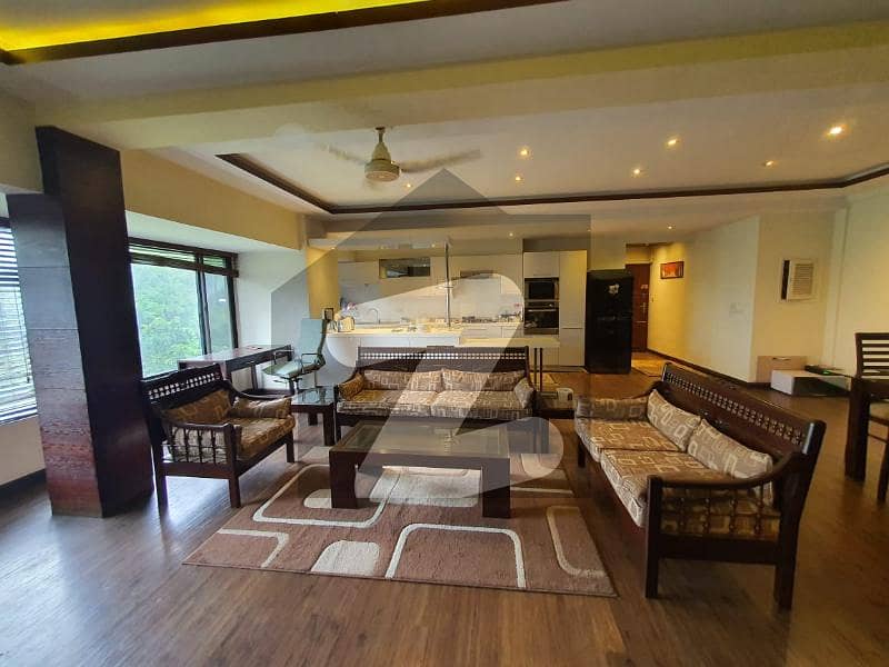Beautiful Fully Furnished 3 Bedroom Apartments Beautiful Fully Furnished 3 Bedroom Apartments