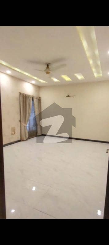 2 Kanal Commercial Upper Portion For Rent In GOR1 Shadman Jail Road