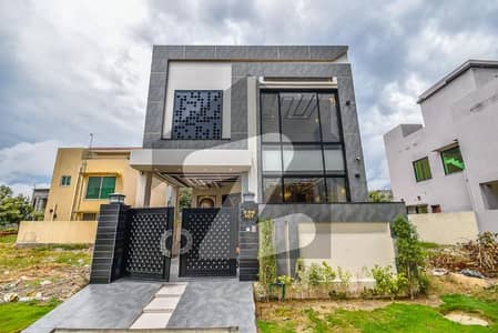 5 Marla Modern Design House For Rent DHA Phase 9 Town Prime Location
