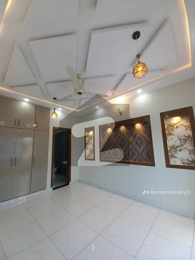 4.5 Marla House For Rent In Eden Boulevard
