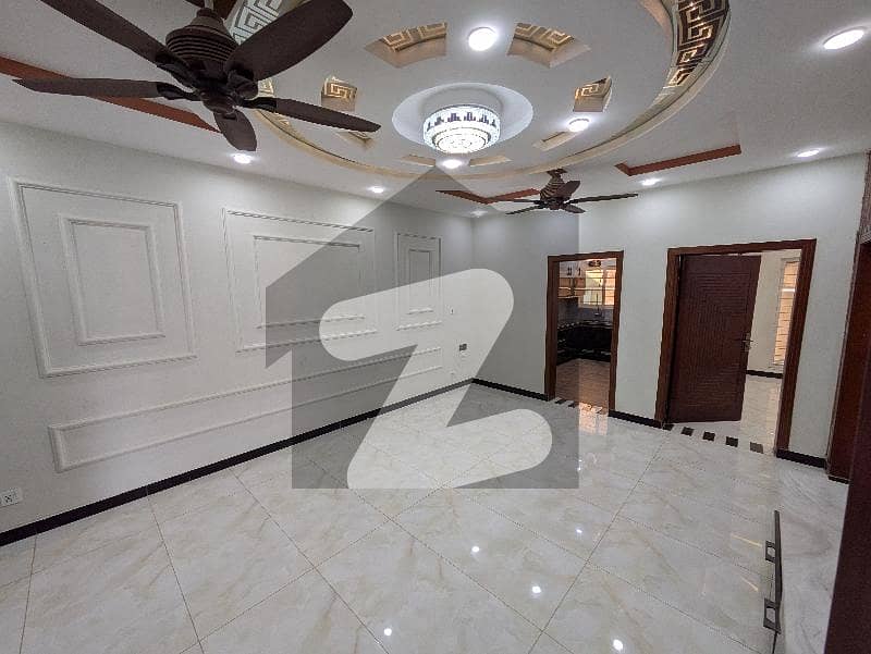 7 Marla Brand New House For Sale 7 Marla Brand New House For Sale