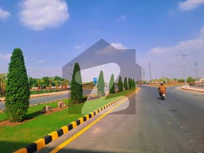 5 Marla F Block Good Location Plot For Sell Ready for Possession