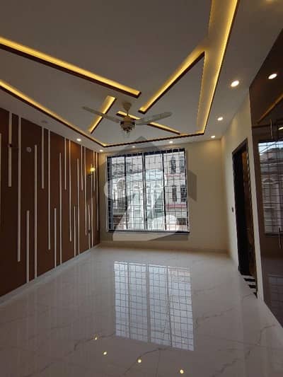 10 Marla Lower Portion For Rent