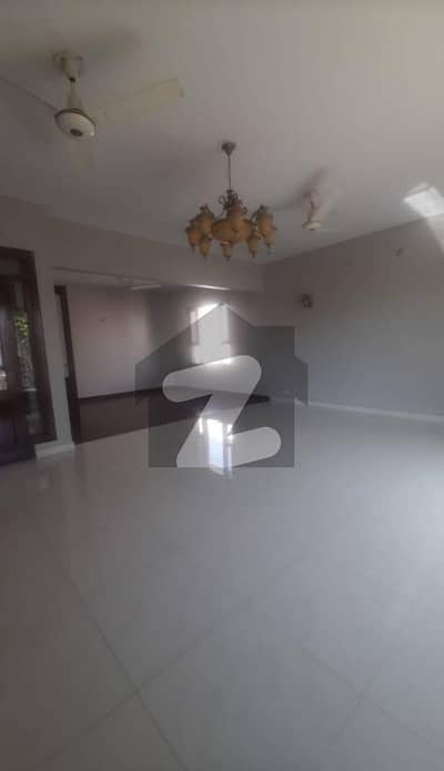 Defence 600 Yards Upper Portion For Rent