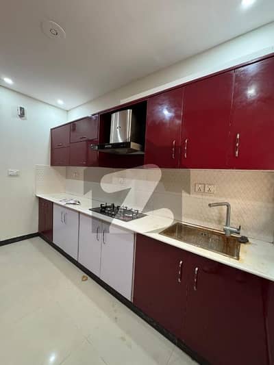 Bahria Enclave Islamabad Sector B 1  5 Marla House Available Far Rent