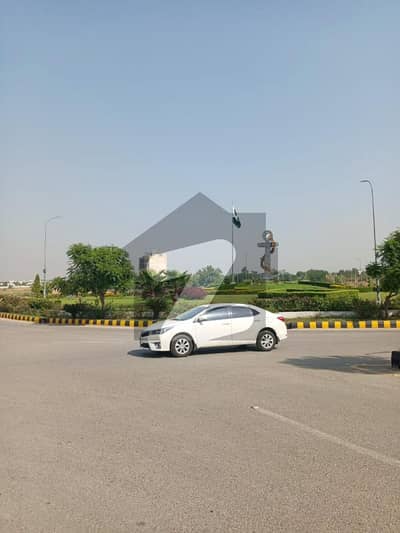 14 Marla plot for sale in Opf valley Islamabad