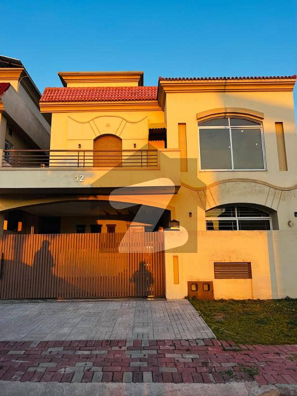 Sector C1 10 Marla Brand New House Excellent Construction Quality Heighted Location House Available for Sale