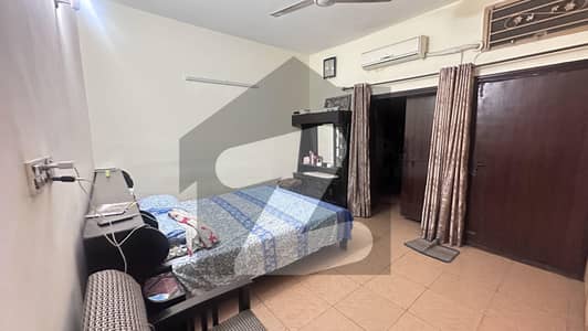 G -9/4 Ground Portion For Rent