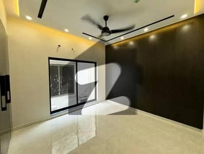 5 Marla Brand New Double Unit House for Sale 4 Bed, 3 Kitchen, Ideal Location Lahore