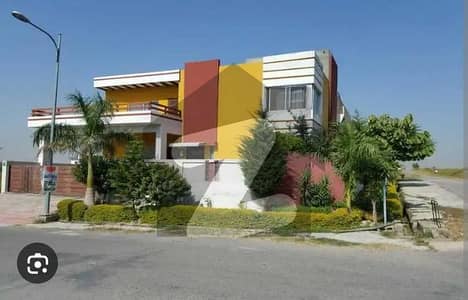1 Kanal Plot For Sale In ECHS D-18 At Invester Rate