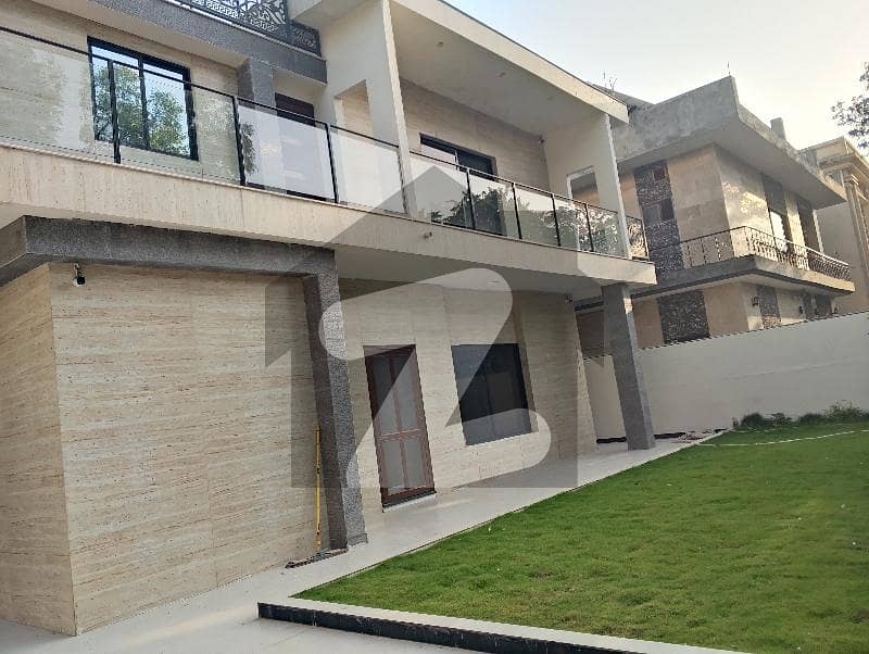 F-8 Fully Renovated House for Rent 15 Kg Sollar Installed F-8 Fully Renovated House for Rent 15 Kg Sollar Installed