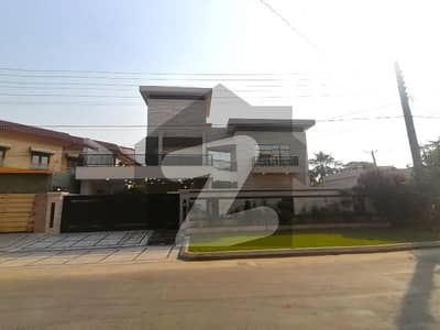 Investors Should sale This Prime Location House Located Ideally In Valencia Housing Society Investors Should sale This Prime Location House Located Ideally In Valencia Housing Society